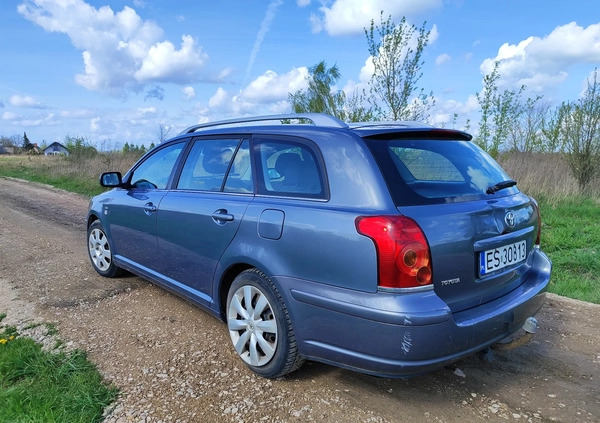 Toyota Avensis cena 6100 przebieg: 442000, rok produkcji 2003 z Złocieniec małe 106